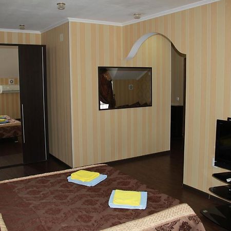 Kristall Hotel Bosteri ภายนอก รูปภาพ