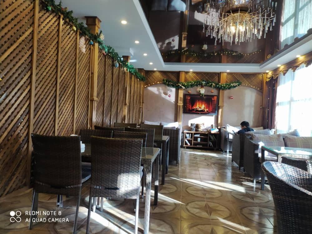 Kristall Hotel Bosteri ภายนอก รูปภาพ