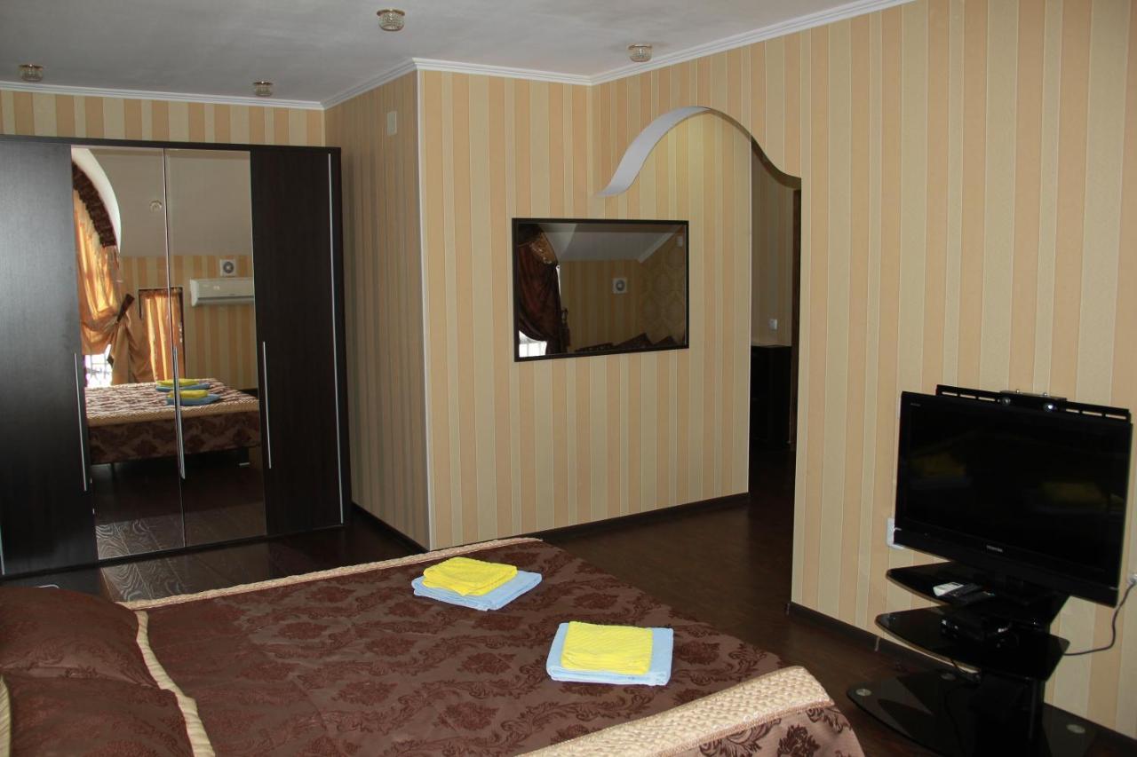 Kristall Hotel Bosteri ภายนอก รูปภาพ