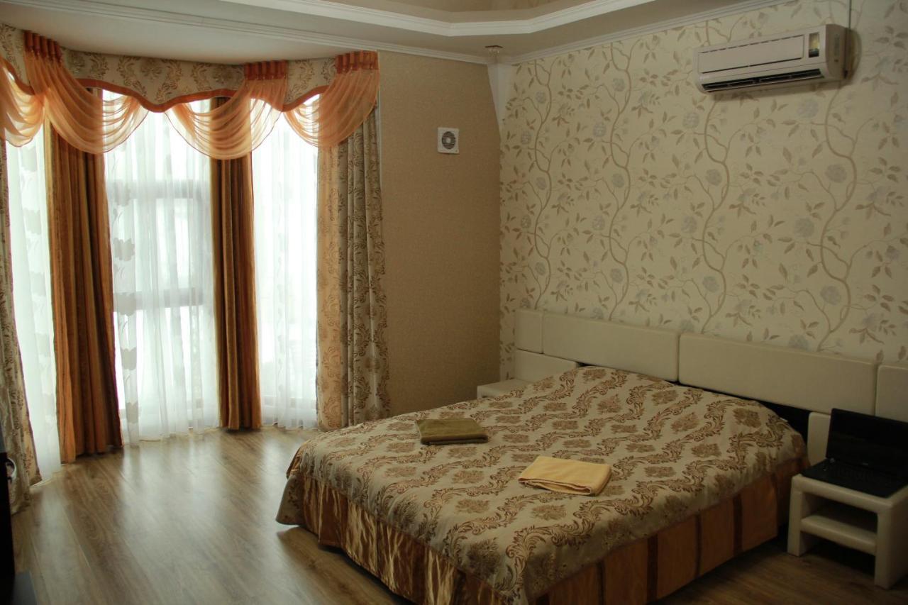 Kristall Hotel Bosteri ภายนอก รูปภาพ