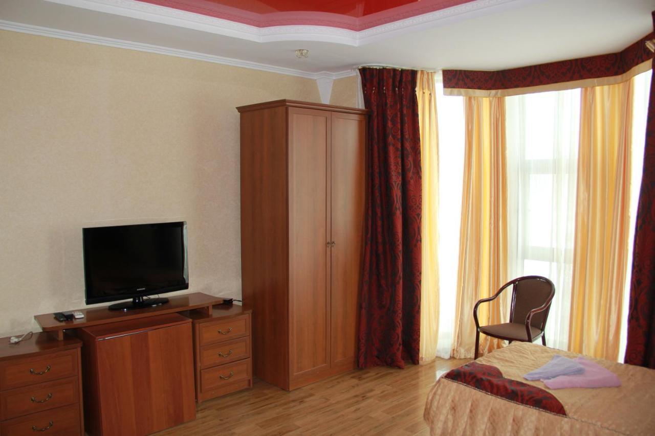 Kristall Hotel Bosteri ภายนอก รูปภาพ