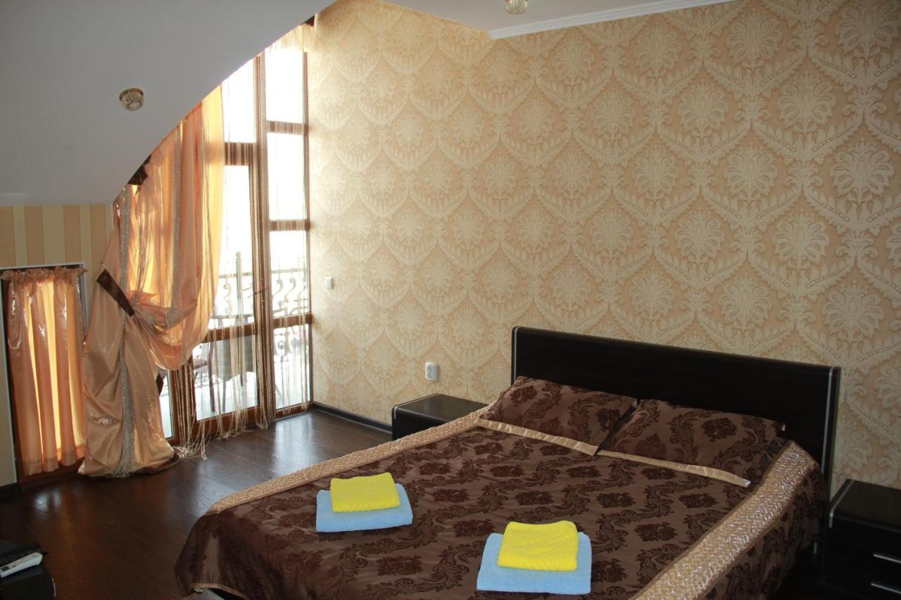 Kristall Hotel Bosteri ภายนอก รูปภาพ