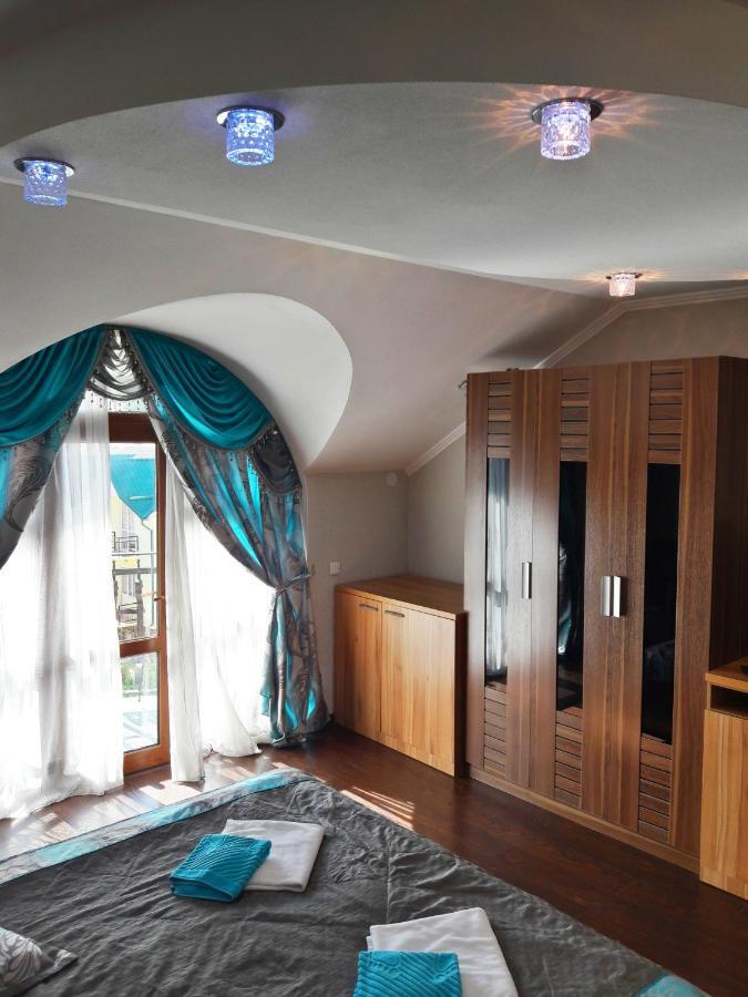 Kristall Hotel Bosteri ภายนอก รูปภาพ