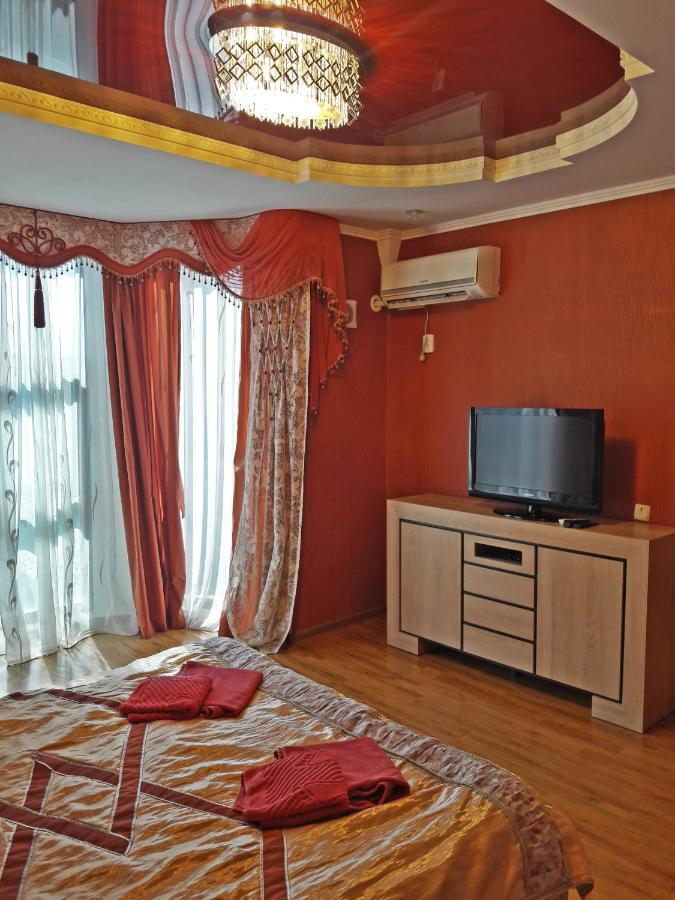 Kristall Hotel Bosteri ภายนอก รูปภาพ